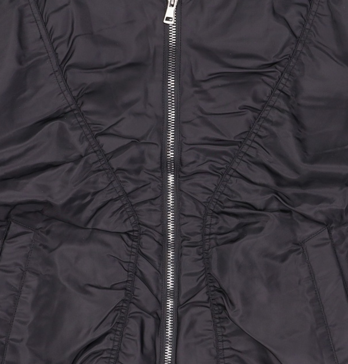 메종미네드(MAISON MINED) CRUSH BLACK SHIRRING MA-1 L