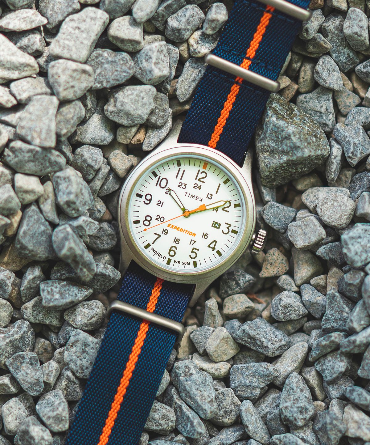 타이맥스(TIMEX) 익스페디션 시에라 인디글로 패브릭 야광시계 40mm