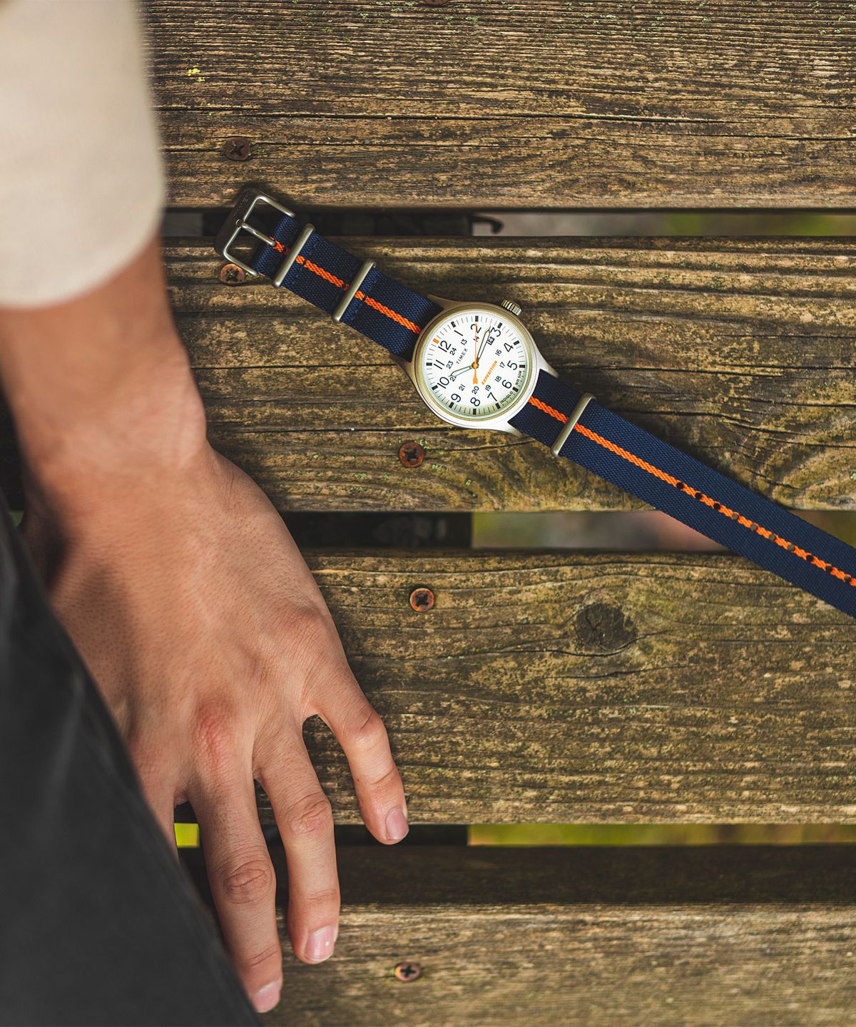 타이맥스(TIMEX) 익스페디션 시에라 인디글로 패브릭 야광시계 40mm