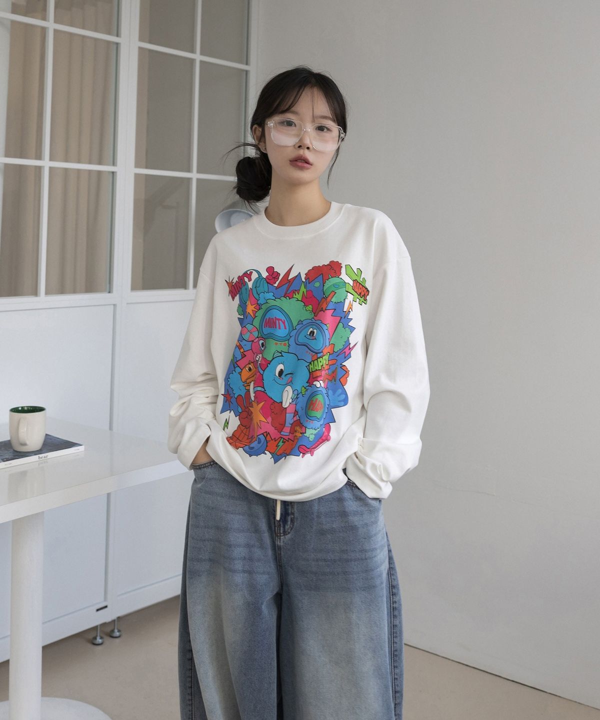 에즈아이원(ASIWANT) 해피 민티  레귤러 핏  긴팔  티셔츠