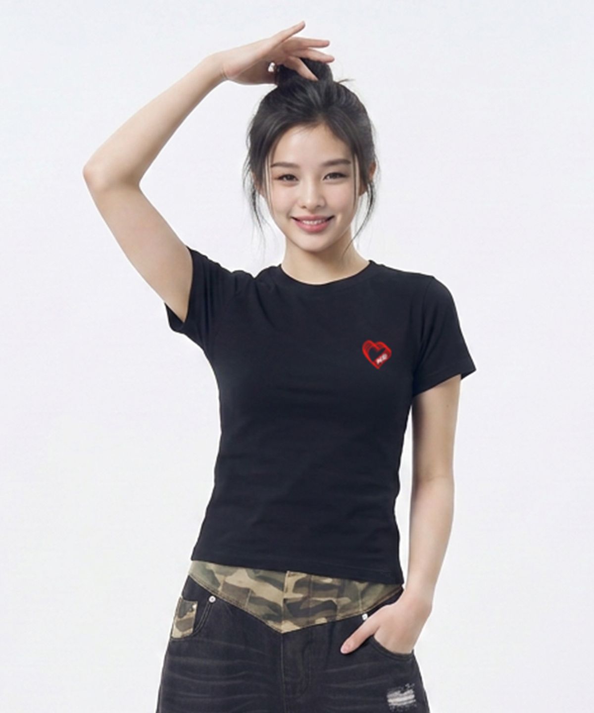 페이드(PEID) PD 스몰하트 슬림핏 반팔티 블랙