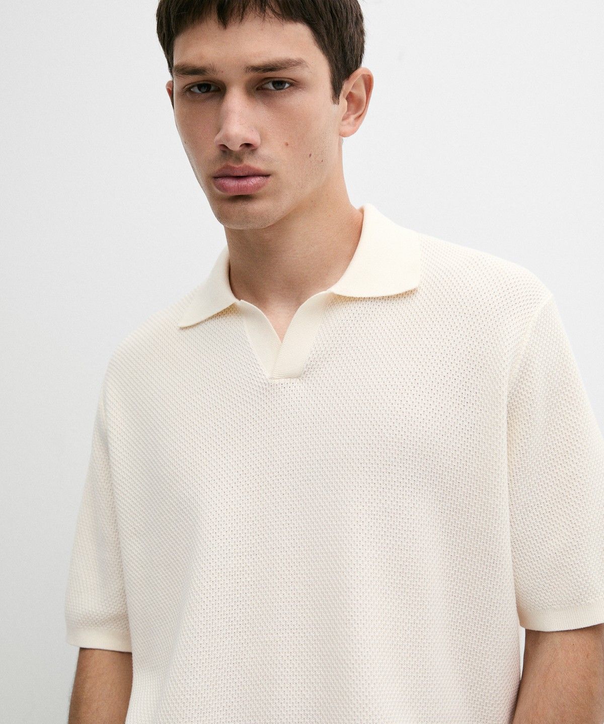 마시모두띠(MASSIMO DUTTI) 코튼 블렌드 브이넥 니트 폴로 셔츠