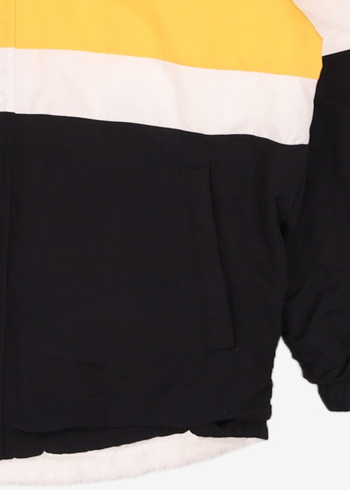 스파오(SPAO) 숏 패딩/숏 헤비 아우터 L