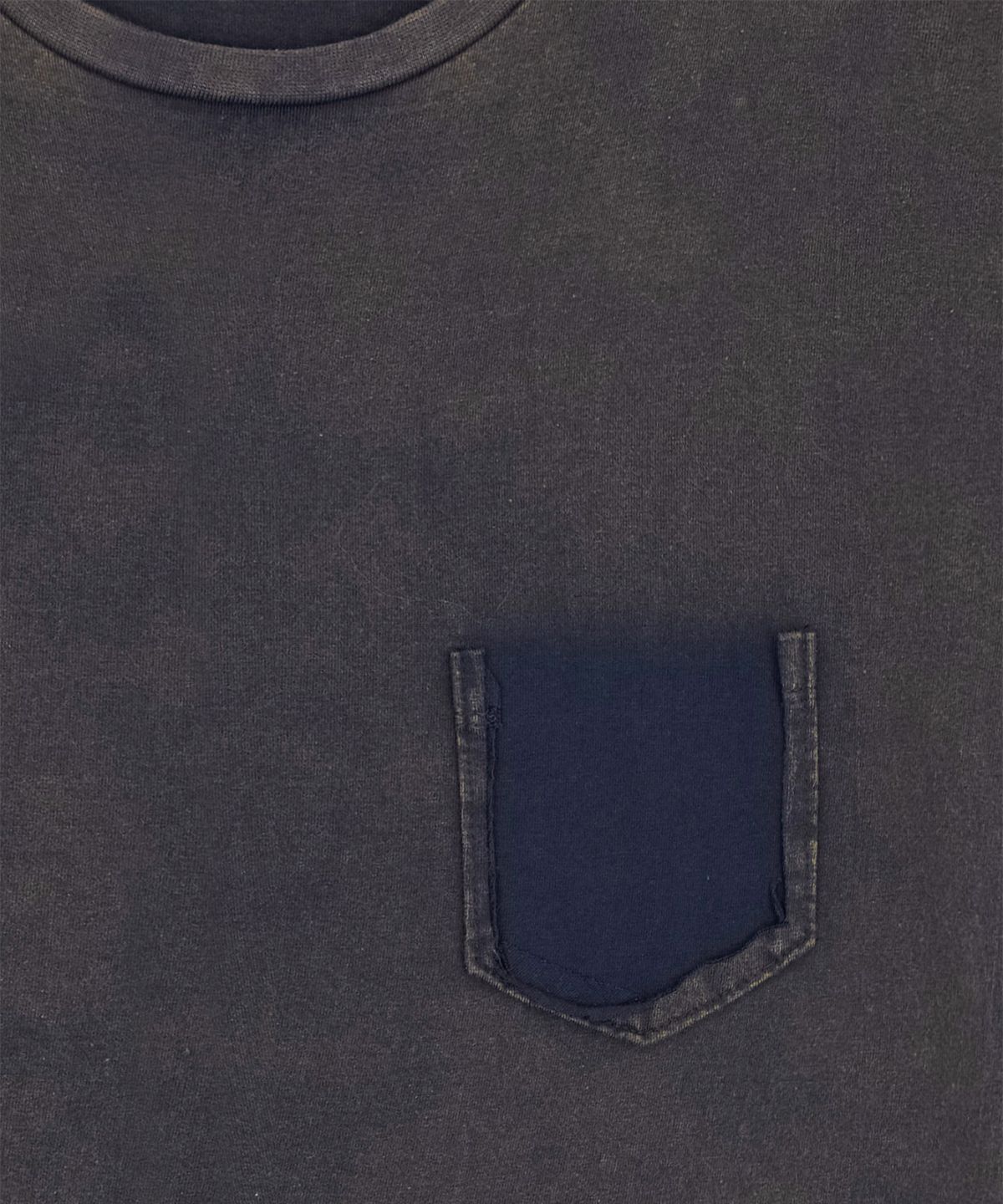 서피스에디션(SURFACE EDITION) LOST POCKET T-SHIRT OXIDE NAVY