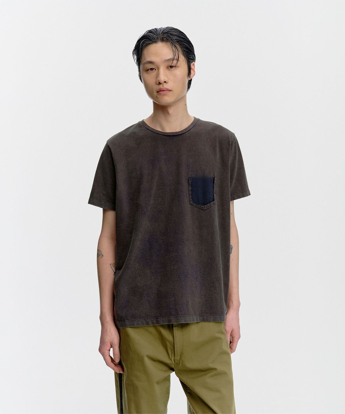 서피스에디션(SURFACE EDITION) LOST POCKET T-SHIRT OXIDE NAVY