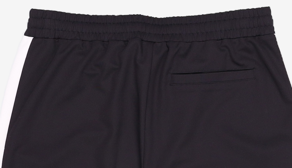 엄브로(UMBRO) 숏팬츠 70