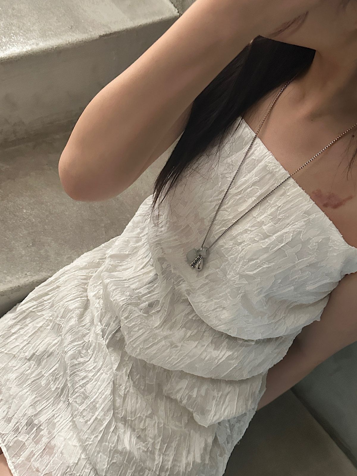 아포엠(APOEM) Silky Soda Drop Necklace