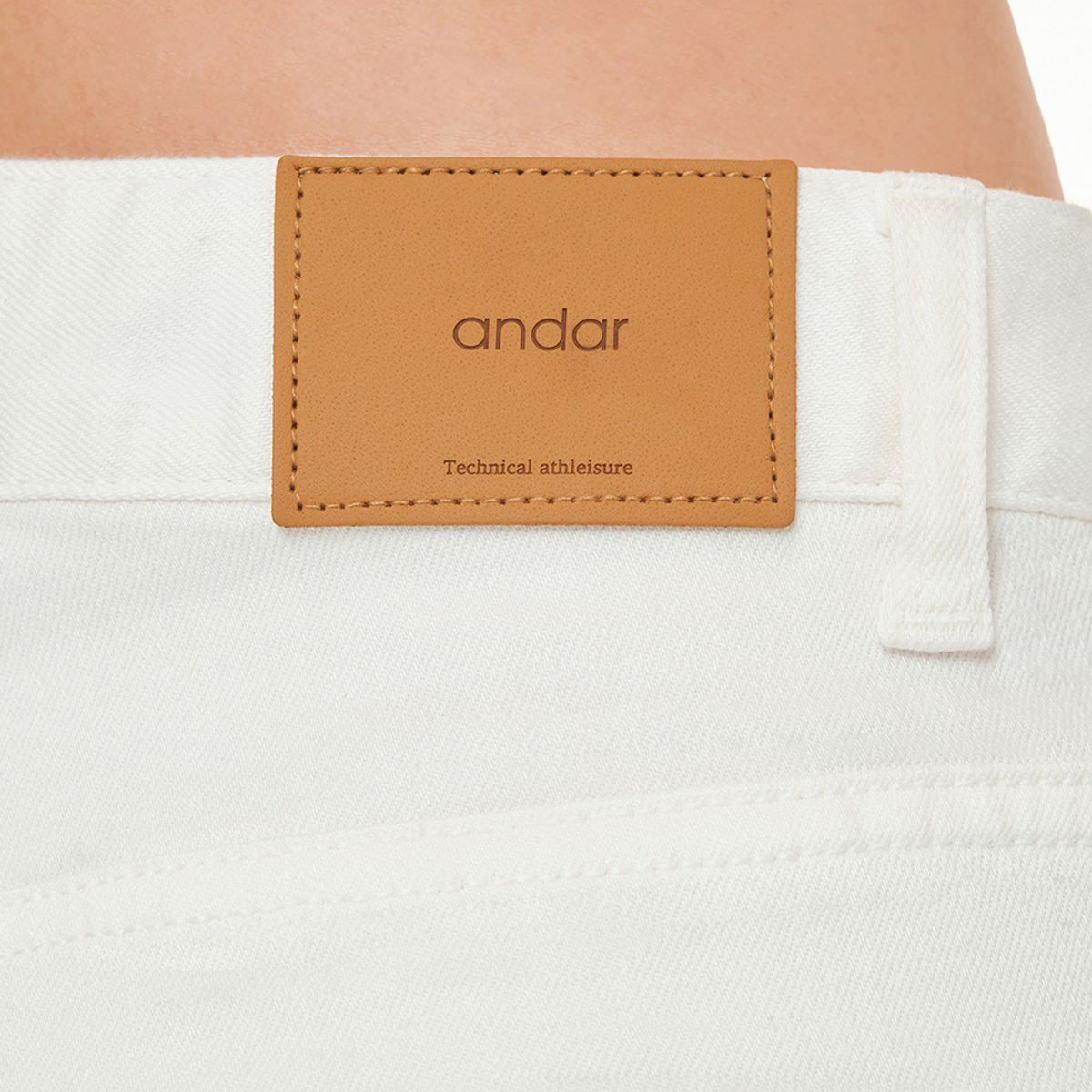 안다르(ANDAR) 에어데님 스트레이트핏 팬츠