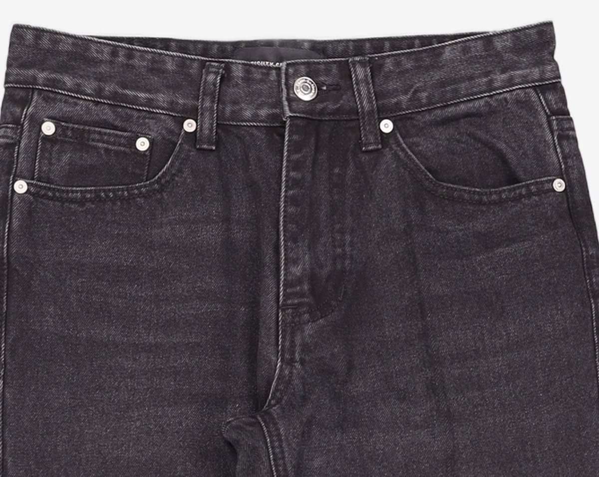 86로드(86ROAD) BLACK NORMAL CHIP / CROP TAPERED 28