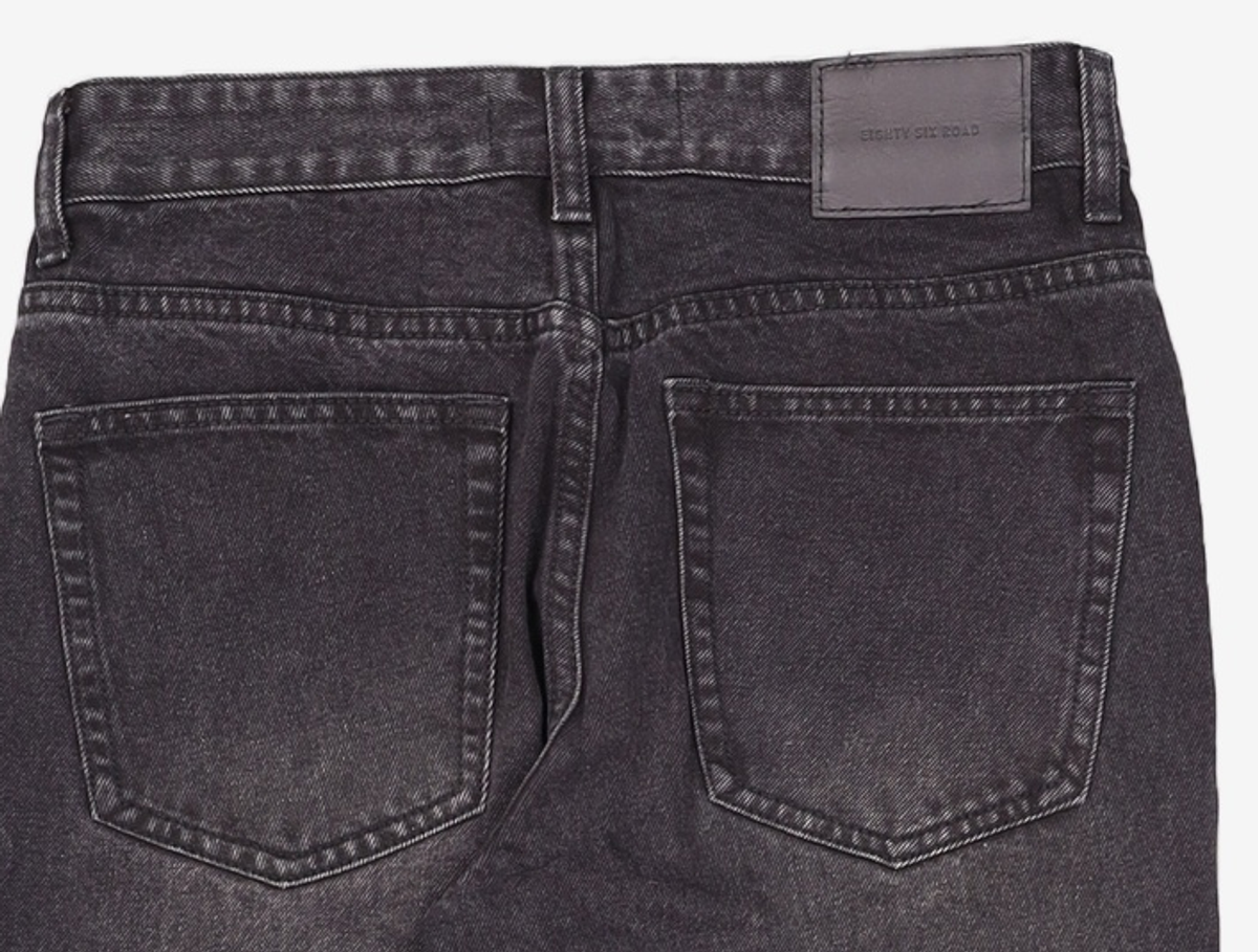 86로드(86ROAD) BLACK NORMAL CHIP / CROP TAPERED 28