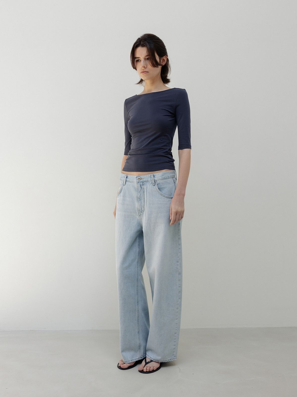 모이아(MOIA) backless cotton t-shirt (dusty navy)