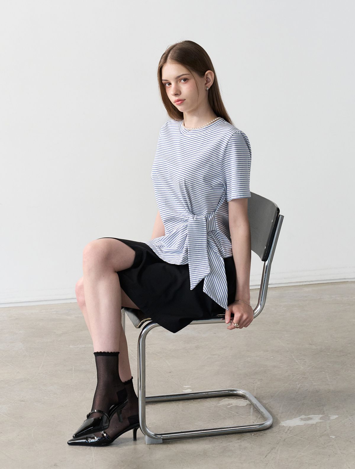 르이엘(LE YIEL) Asymmetric Stripe T-Shirt_Blue 비대칭 스트라이프 티셔츠_블루