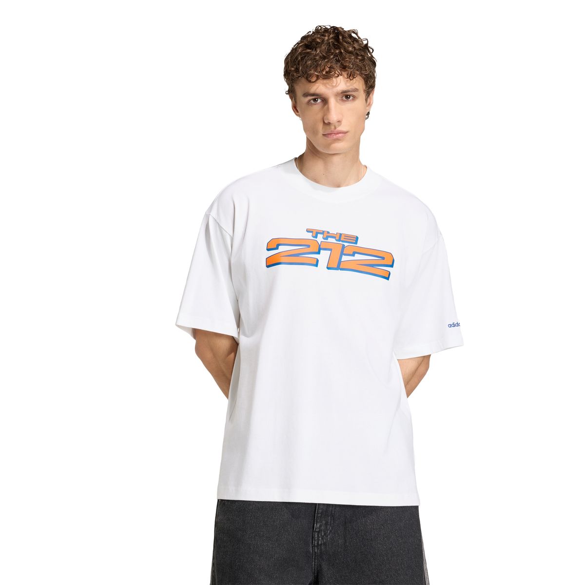 아디다스(ADIDAS) FIFA World Cup 26™ 호스트 시티 뉴욕 티셔츠 - 화이트 / KD8300