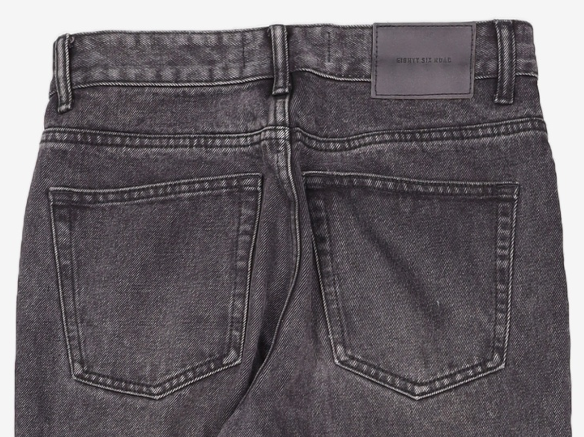 86로드(86ROAD) BLACK NORMAL CHIP / CROP TAPERED 28