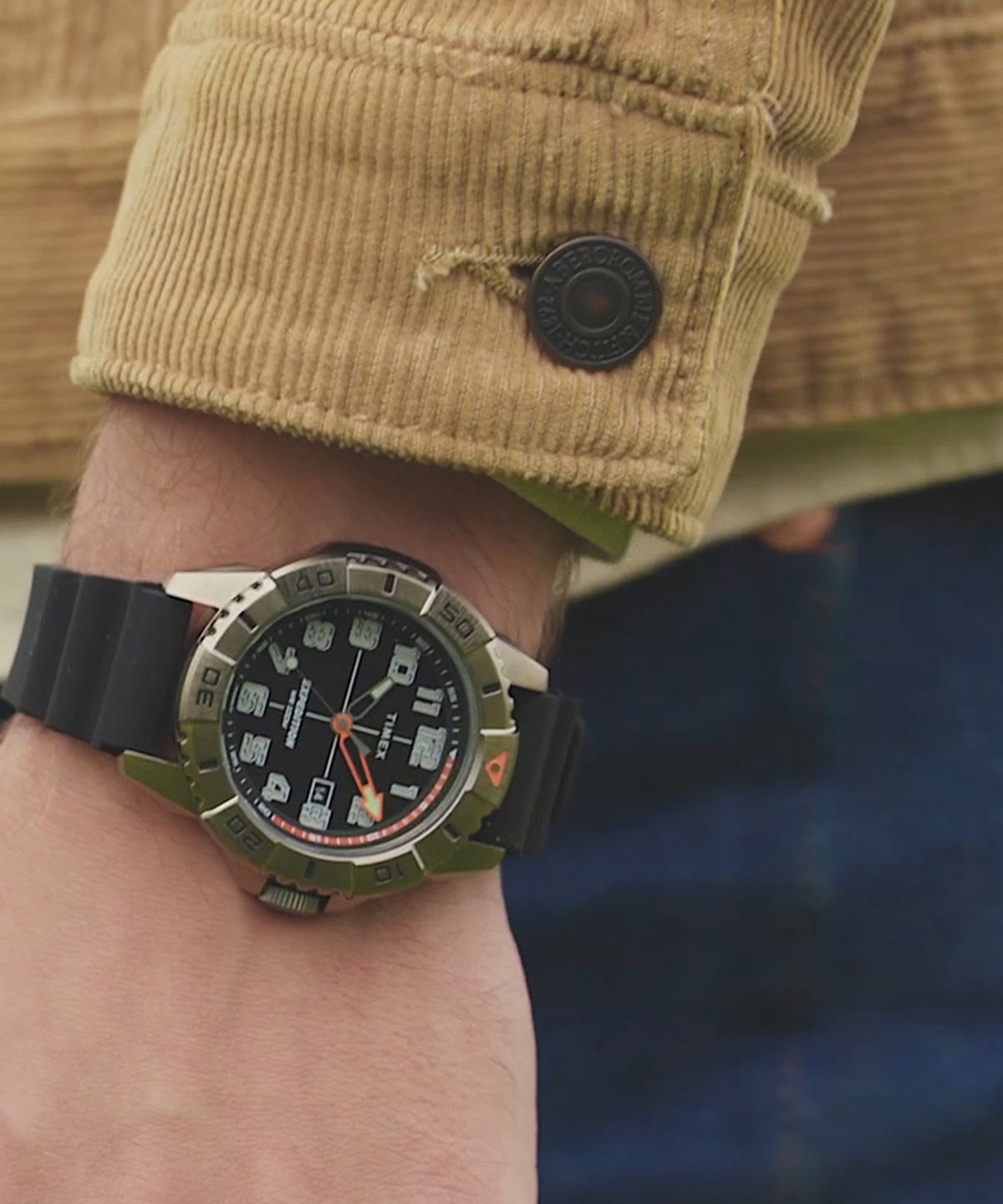 타이맥스(TIMEX) 익스페디션 릿지 등산용 야광시계 42mm