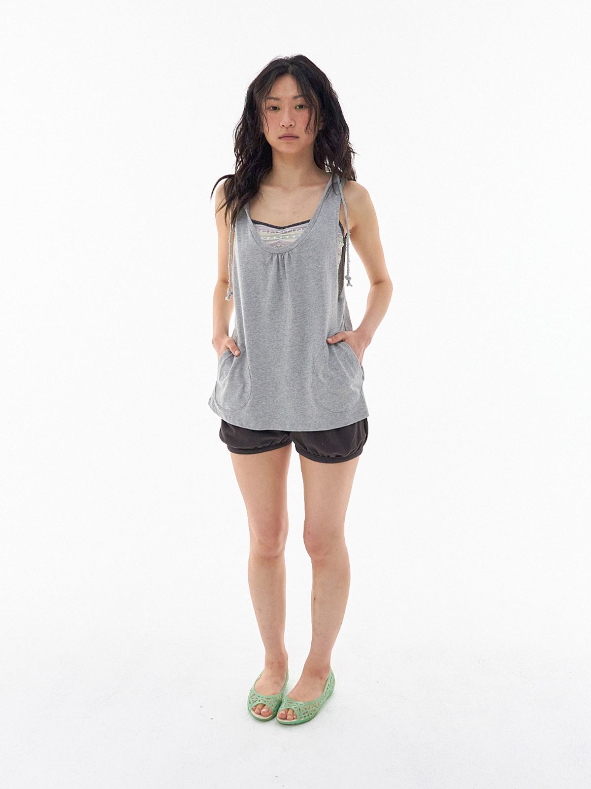 익스파이어드걸(EXPIRED GIRL) [4th] Mia Sleeveless Hoodie Melange Grey