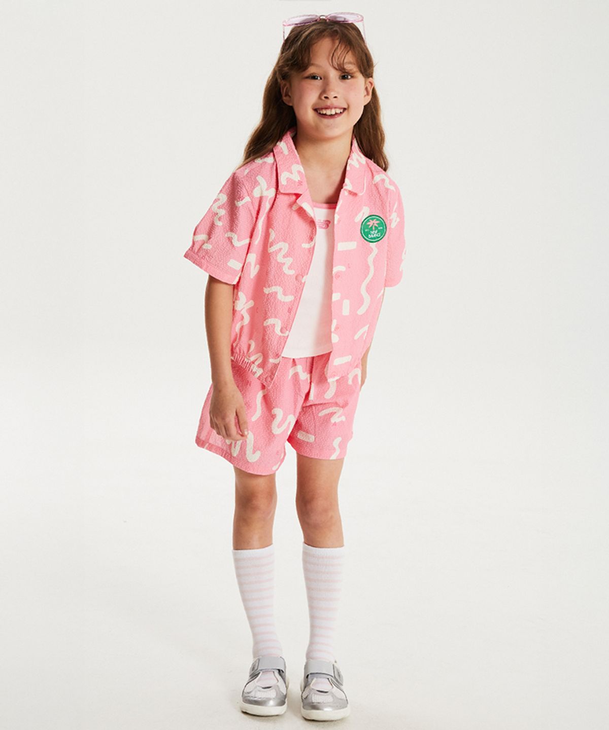 뉴발란스 키즈(NEWBALANCEKIDS) [3PCS]SUMMER WAVE_여아 패턴 시어서커 셔켓 셋업 아동 상하복NK9YG3971G25