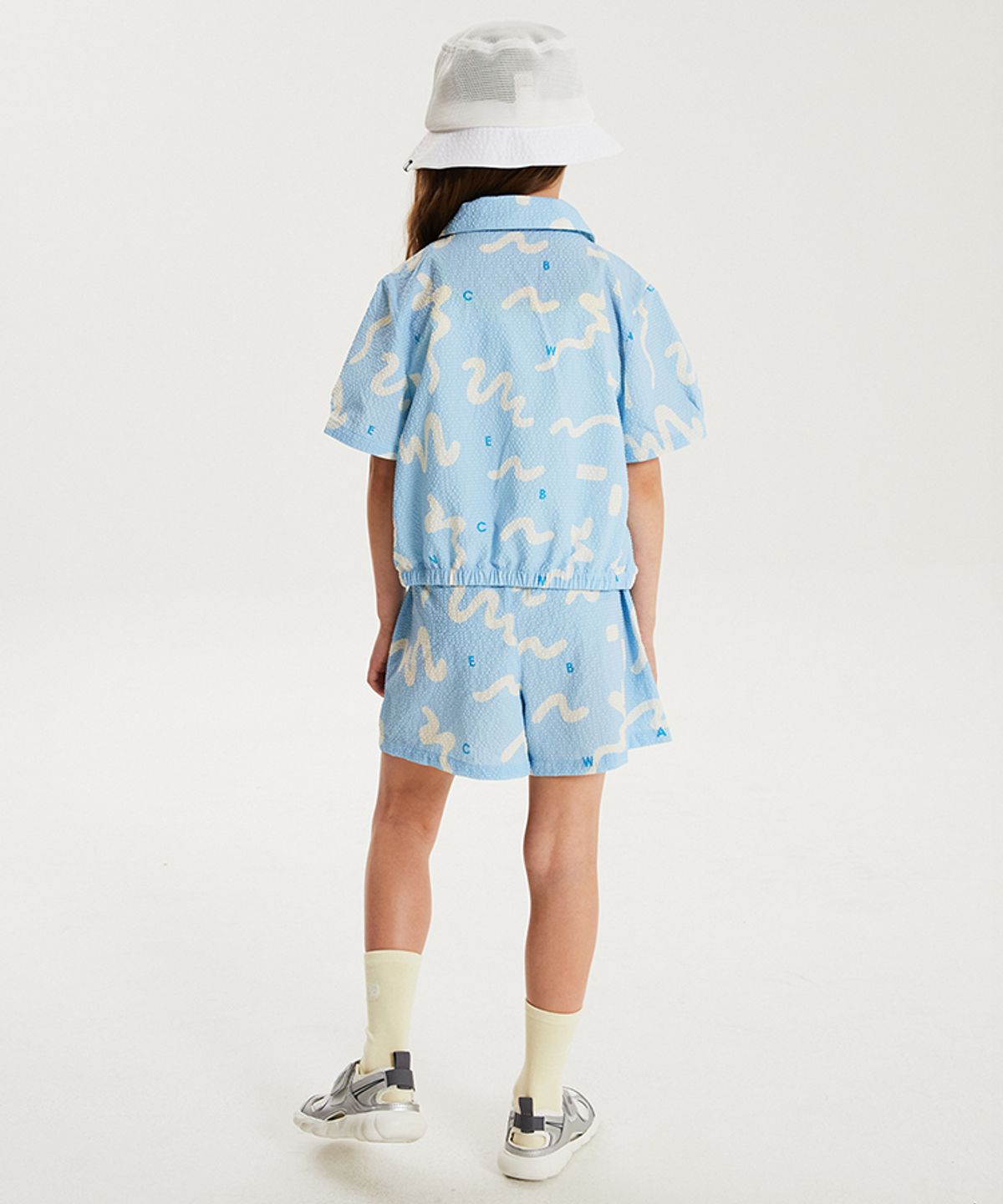 뉴발란스 키즈(NEWBALANCEKIDS) [3PCS]SUMMER WAVE_여아 패턴 시어서커 셔켓 셋업 아동 상하복NK9YG3971G51