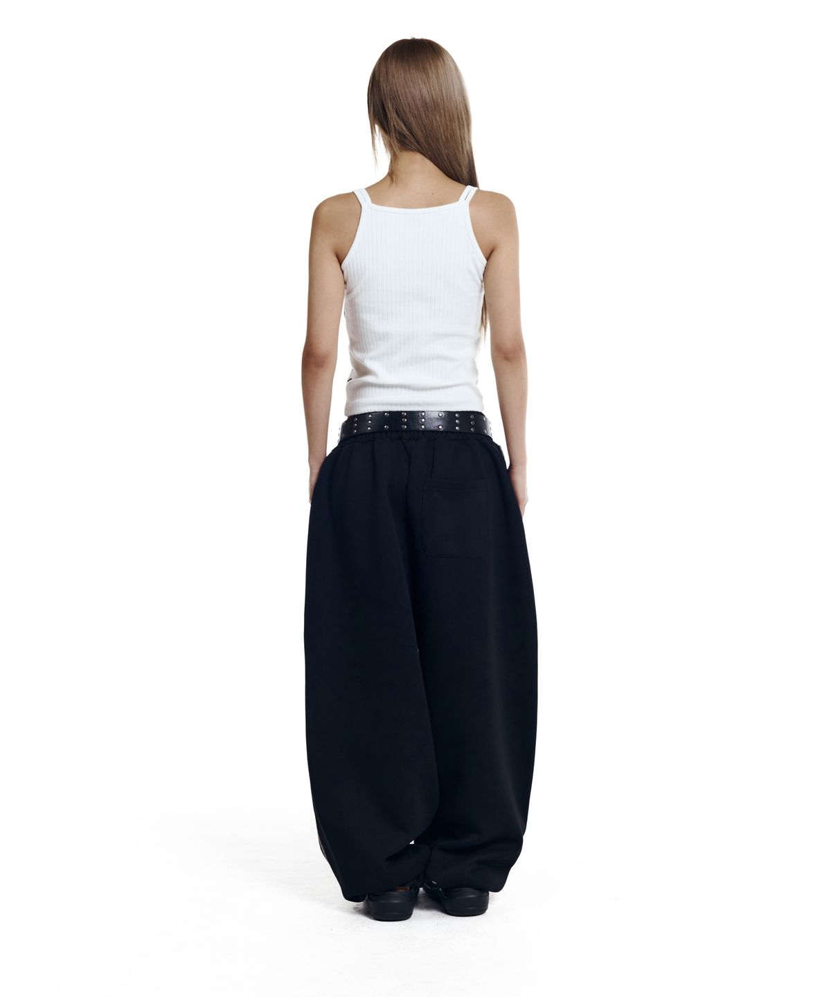 아캄(AAKAM) Line Taped Track Pants (Black)