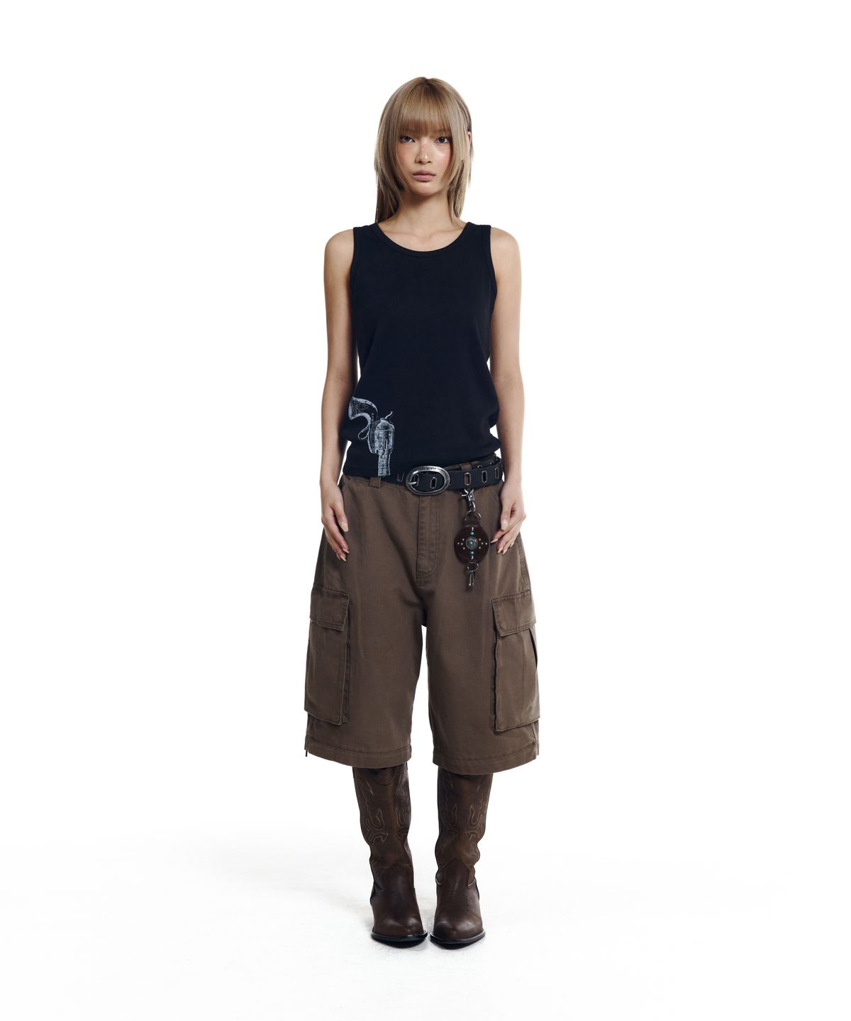 아캄(AAKAM) Patch Cargo Bermuda Pants (Brown)