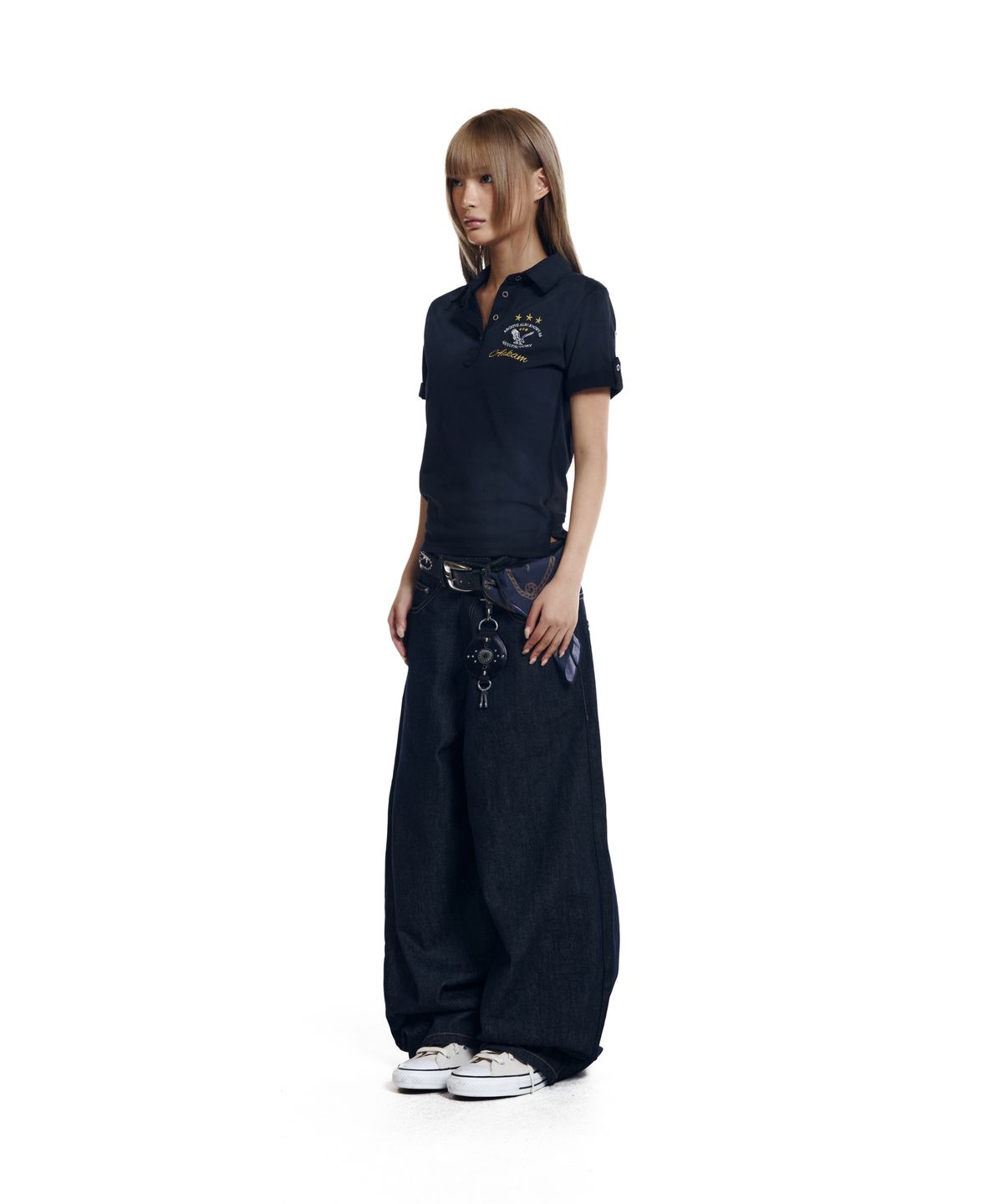 아캄(AAKAM) Leather Label Denim Pants (Blue)