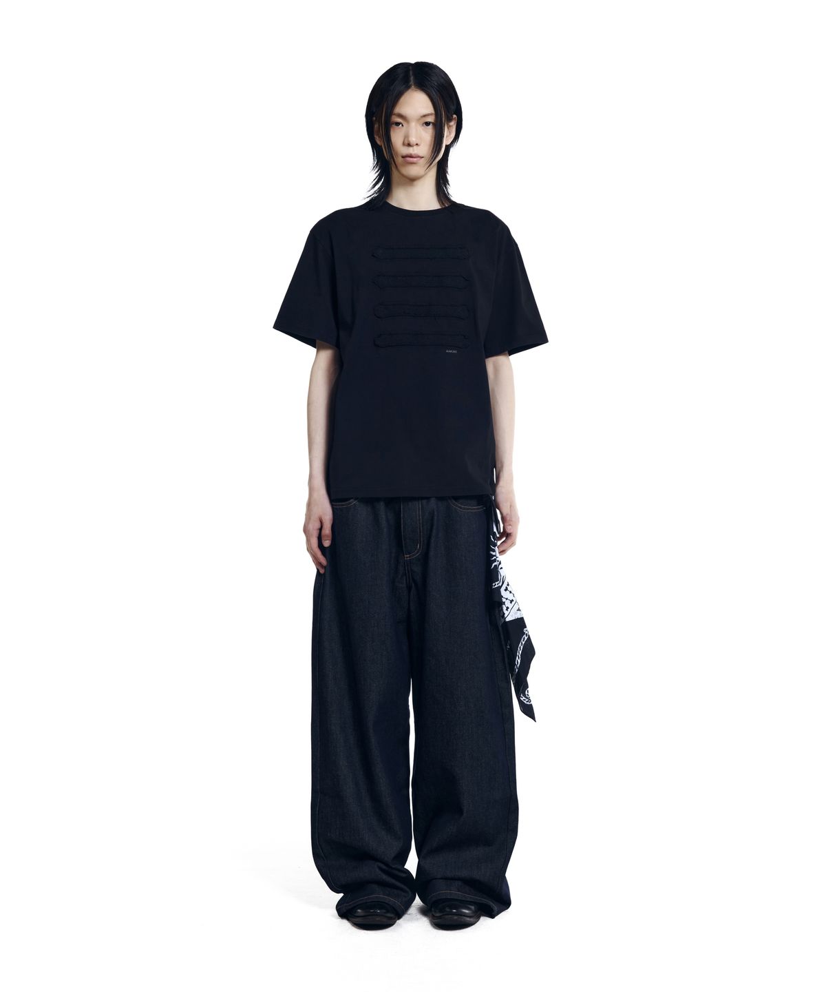 아캄(AAKAM) Leather Label Denim Pants (Blue)