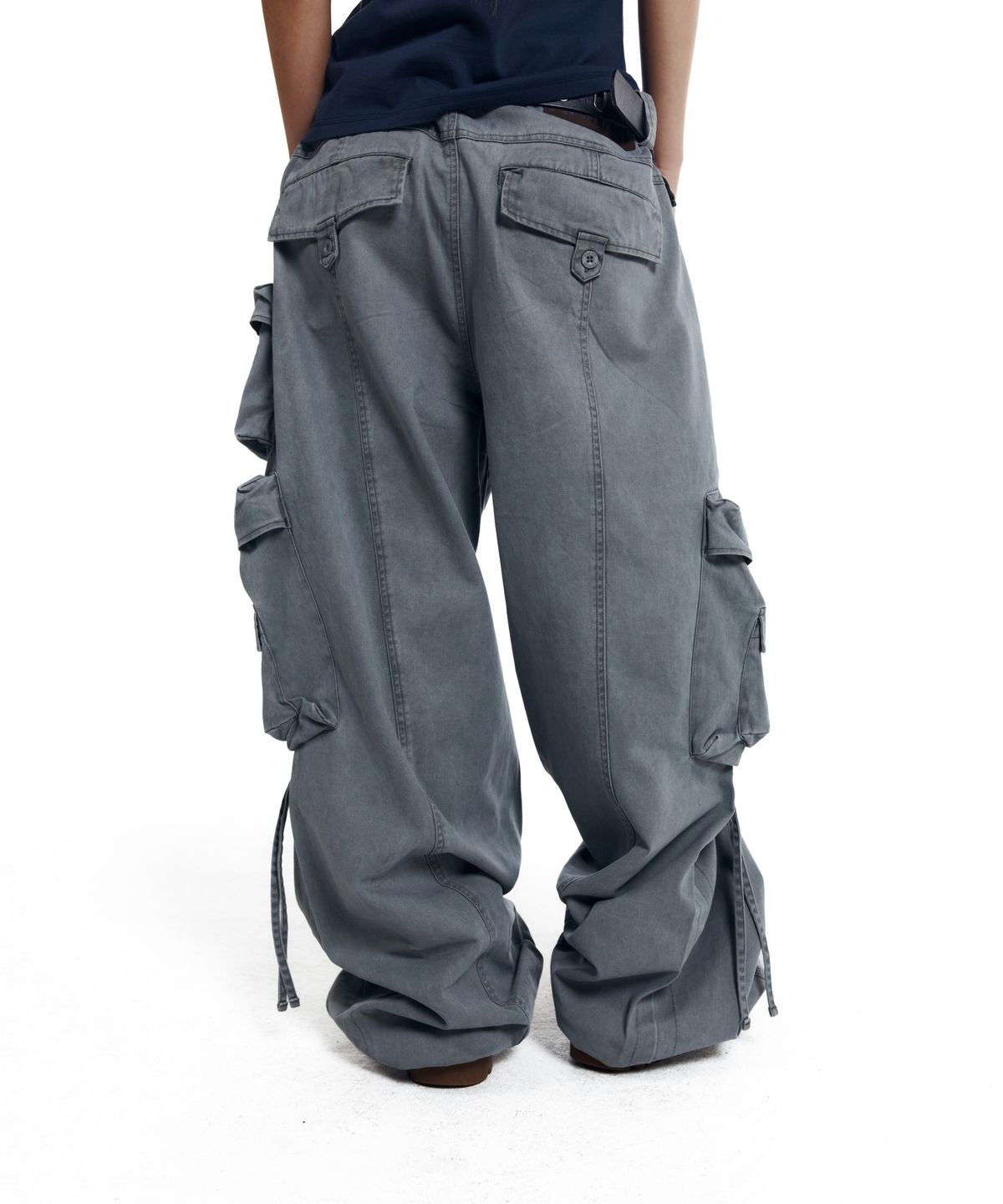 아캄(AAKAM) Heavy Cargo Shirring Pants (Gray)
