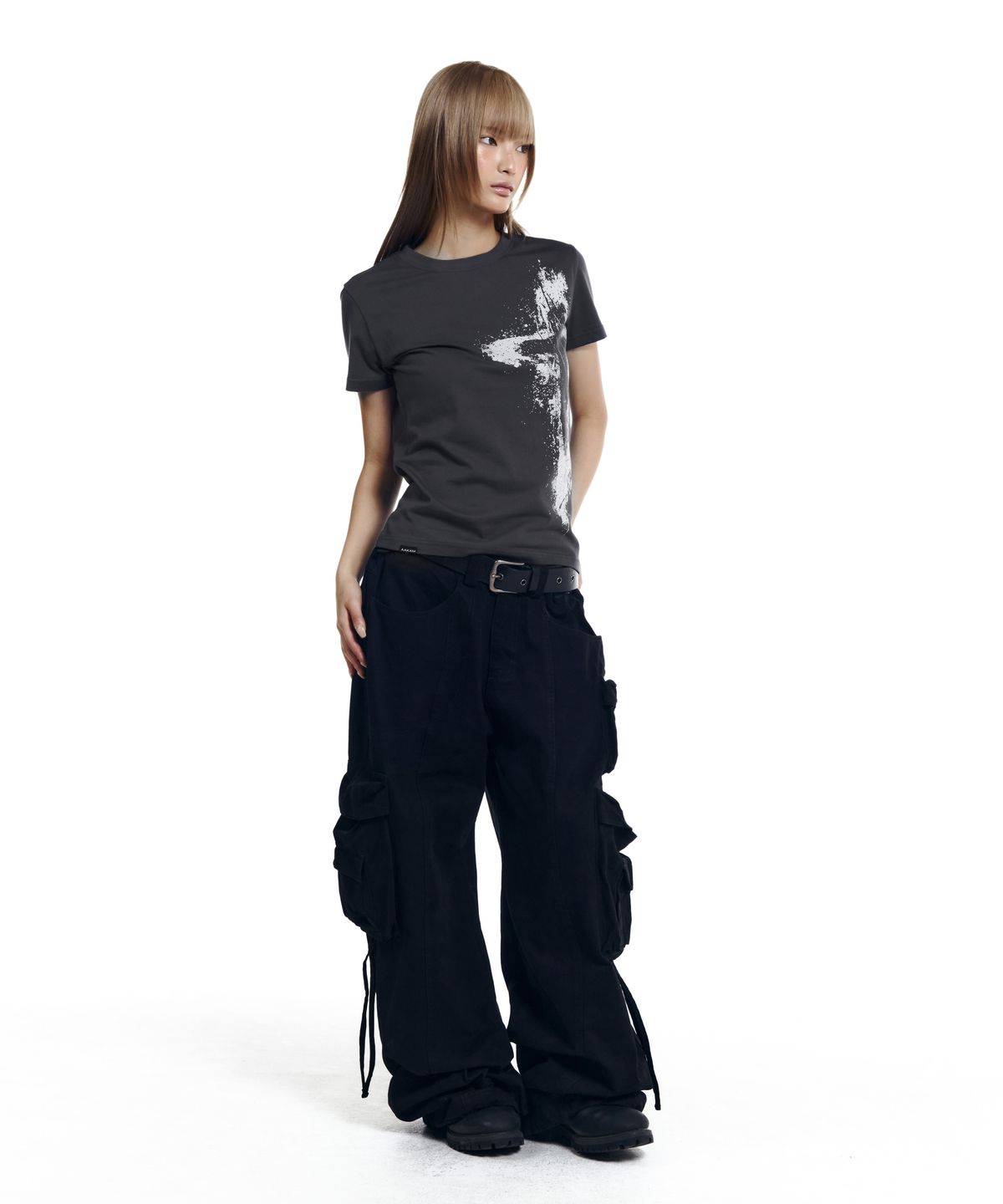 아캄(AAKAM) Splatter Painted CROS2 Half Top (Charcoal)