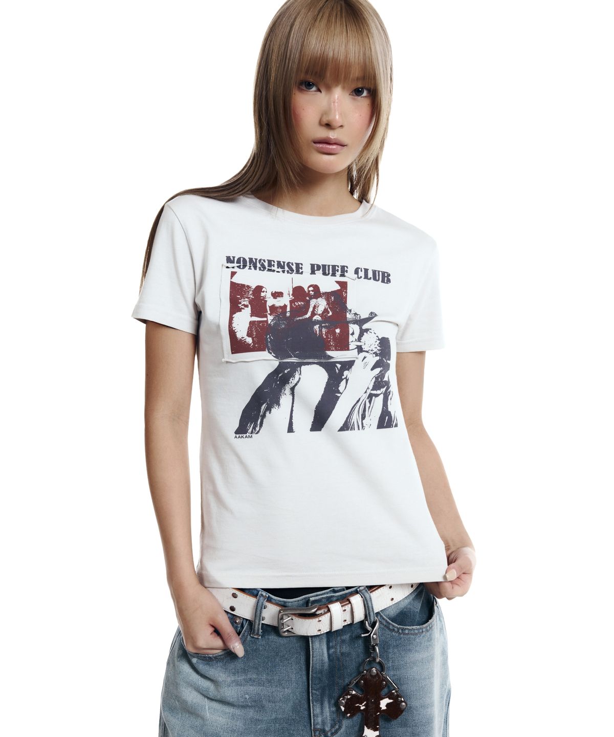 아캄(AAKAM) Nonsense Puff Club Half Top (Beige)