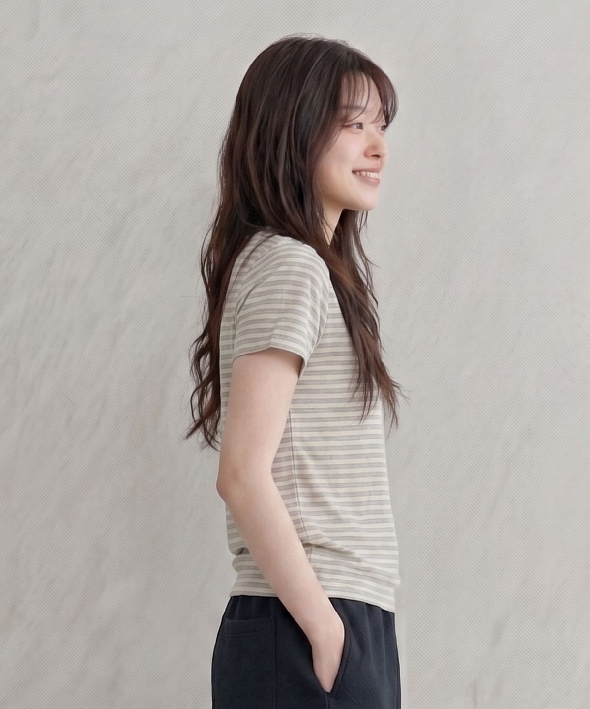 에이던엠(ADERNM) SLUB STRIPE CROP T LIGHT GREY