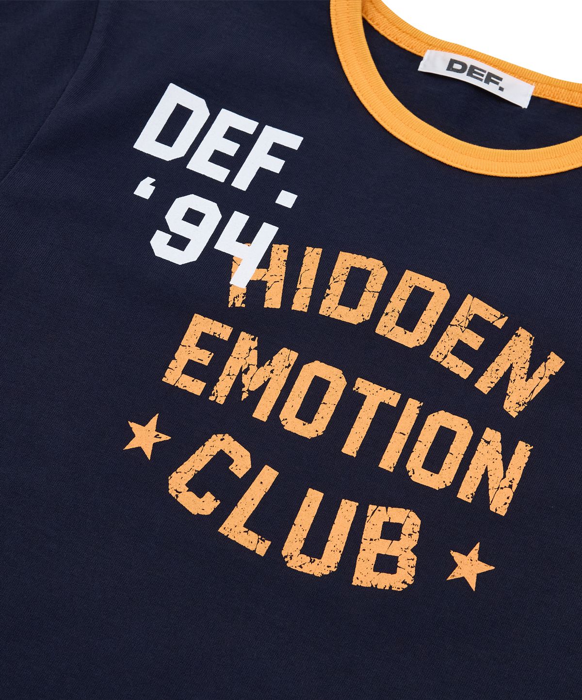 데프(DEF) DEF HIDDEN EMOTION CLUB 1/2 TEE NAVY