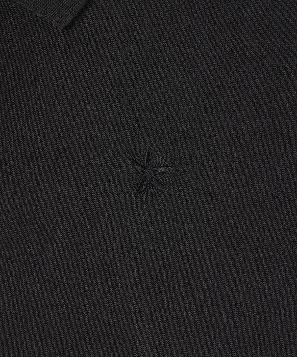 빠니깔레(PANICALE) 차콜 비스코스 혼방 폴로 니트