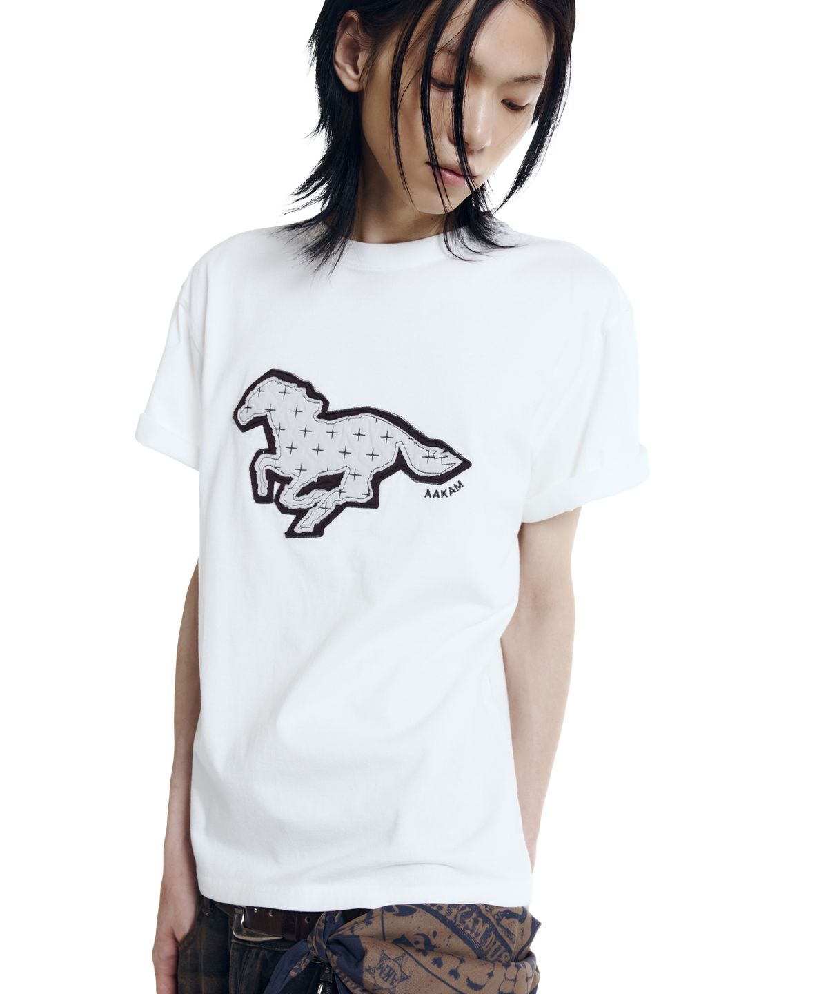아캄(AAKAM) Sprint Horse Half Top (White)