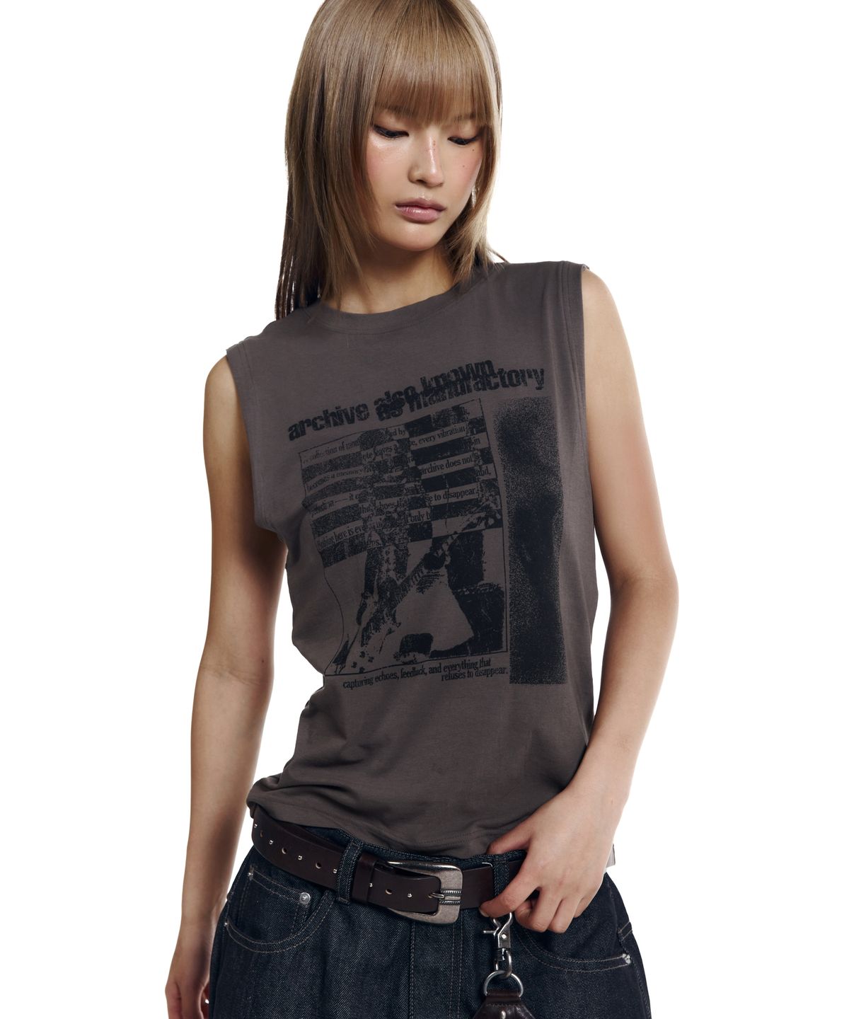 아캄(AAKAM) Smashed Guitar Sleeveless (Brown)