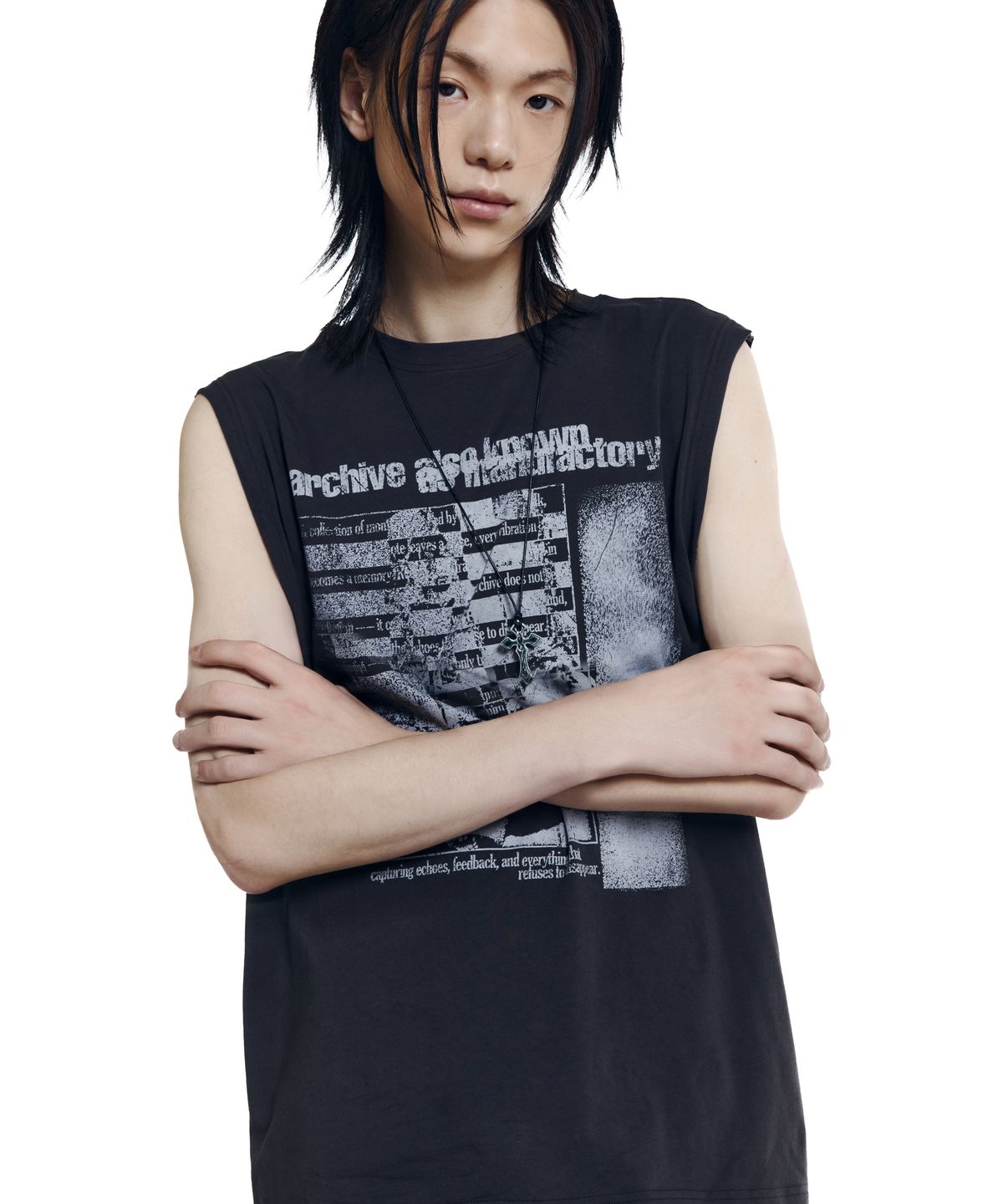 아캄(AAKAM) Smashed Guitar Sleeveless (Dark Gray)