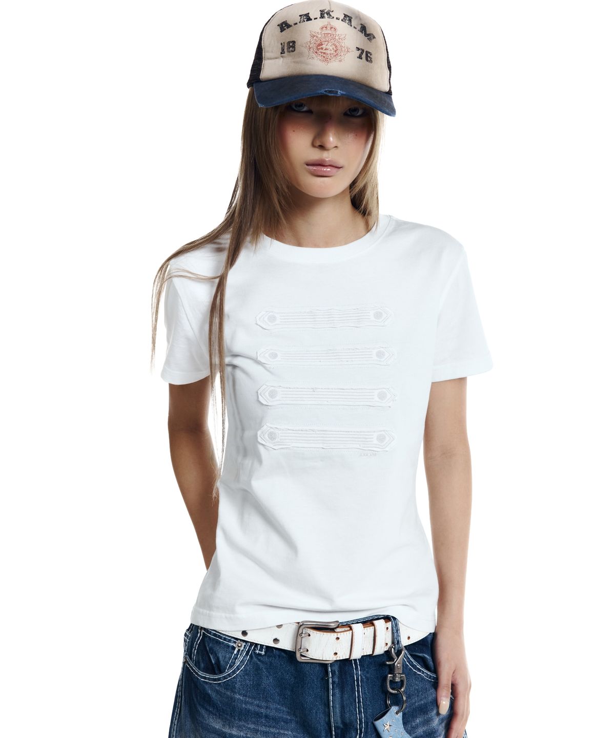 아캄(AAKAM) Napoleon Corded Half Top (White)
