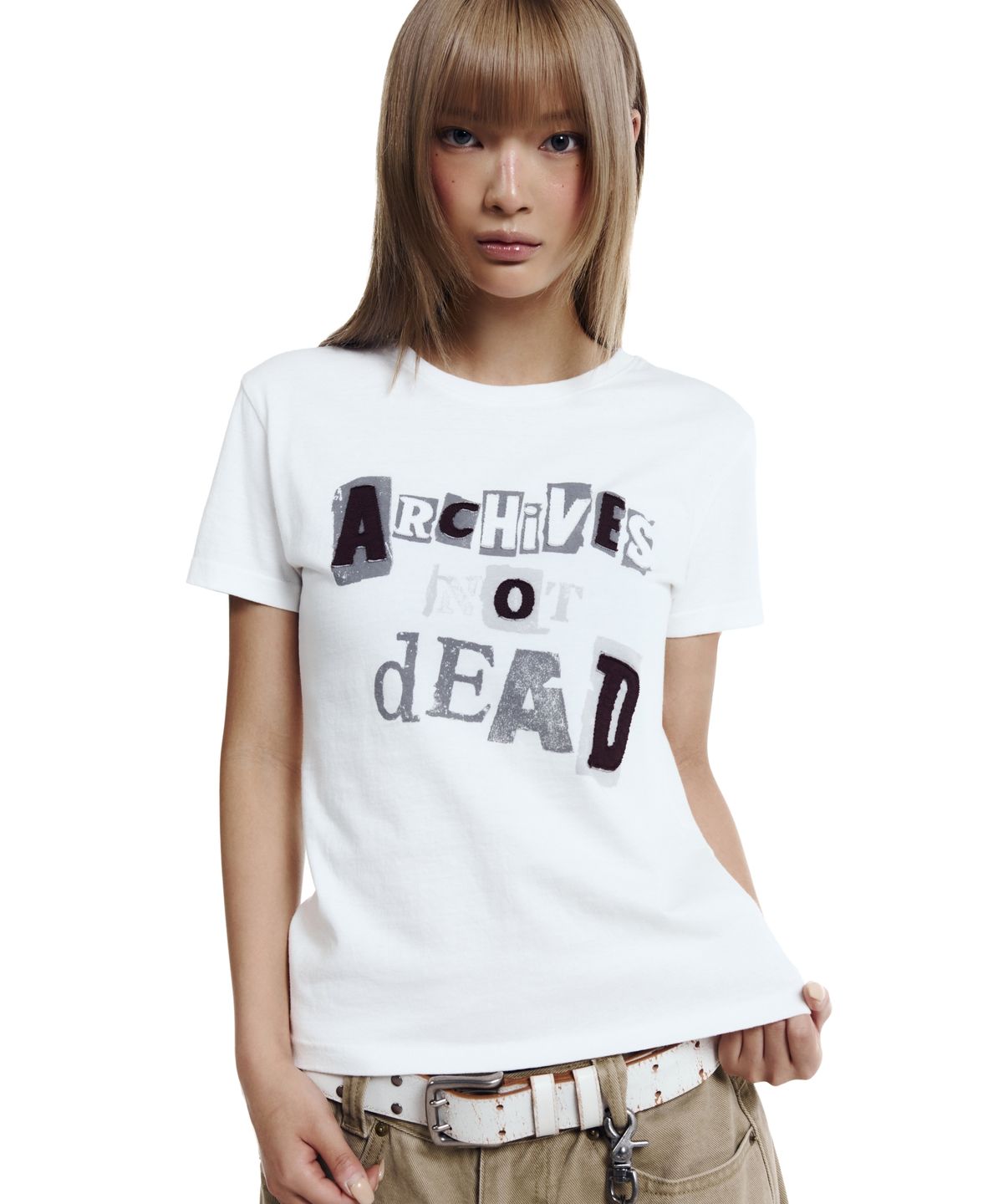 아캄(AAKAM) Archives Not Dead Half Top (White)