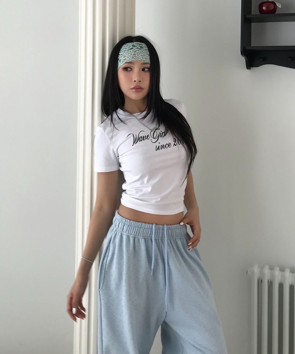 웨이브걸(WAVEGIRL) Modern T-shirt (3COLOR)