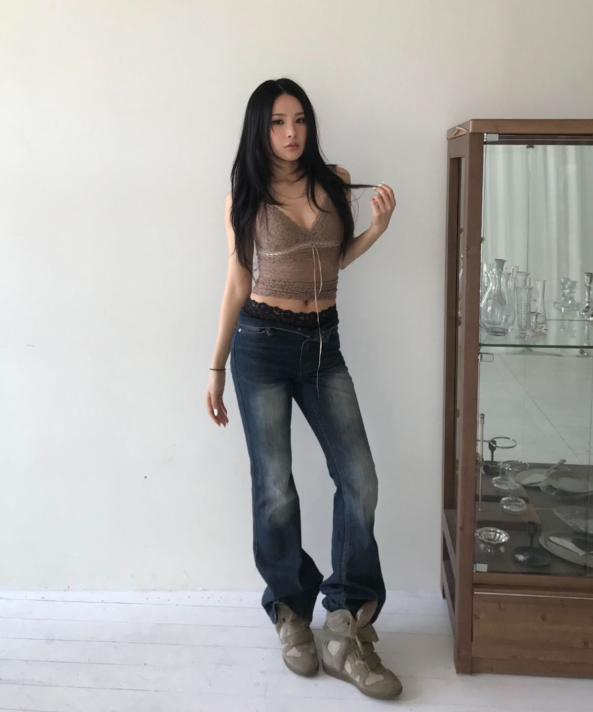 웨이브걸(WAVEGIRL) CrownSleeveless Shirt (3COLOR)
