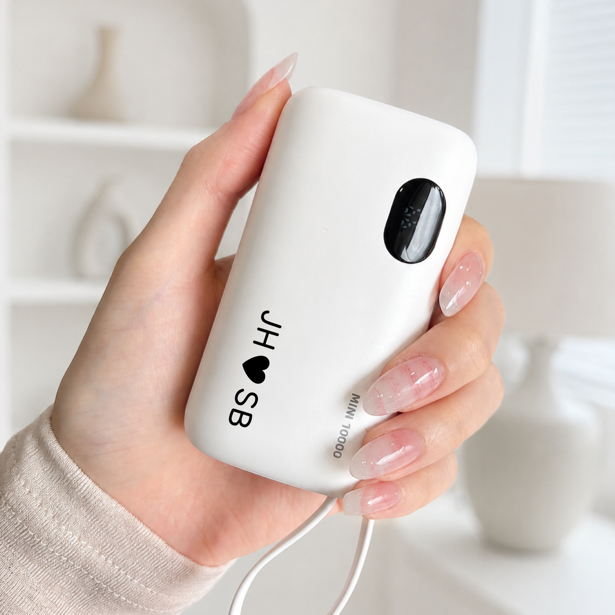 이레케이스앤굿즈(IRECASEGOODS) 커스텀 LCD 듀얼 C&C 스탠딩 보조배터리 10000mAh