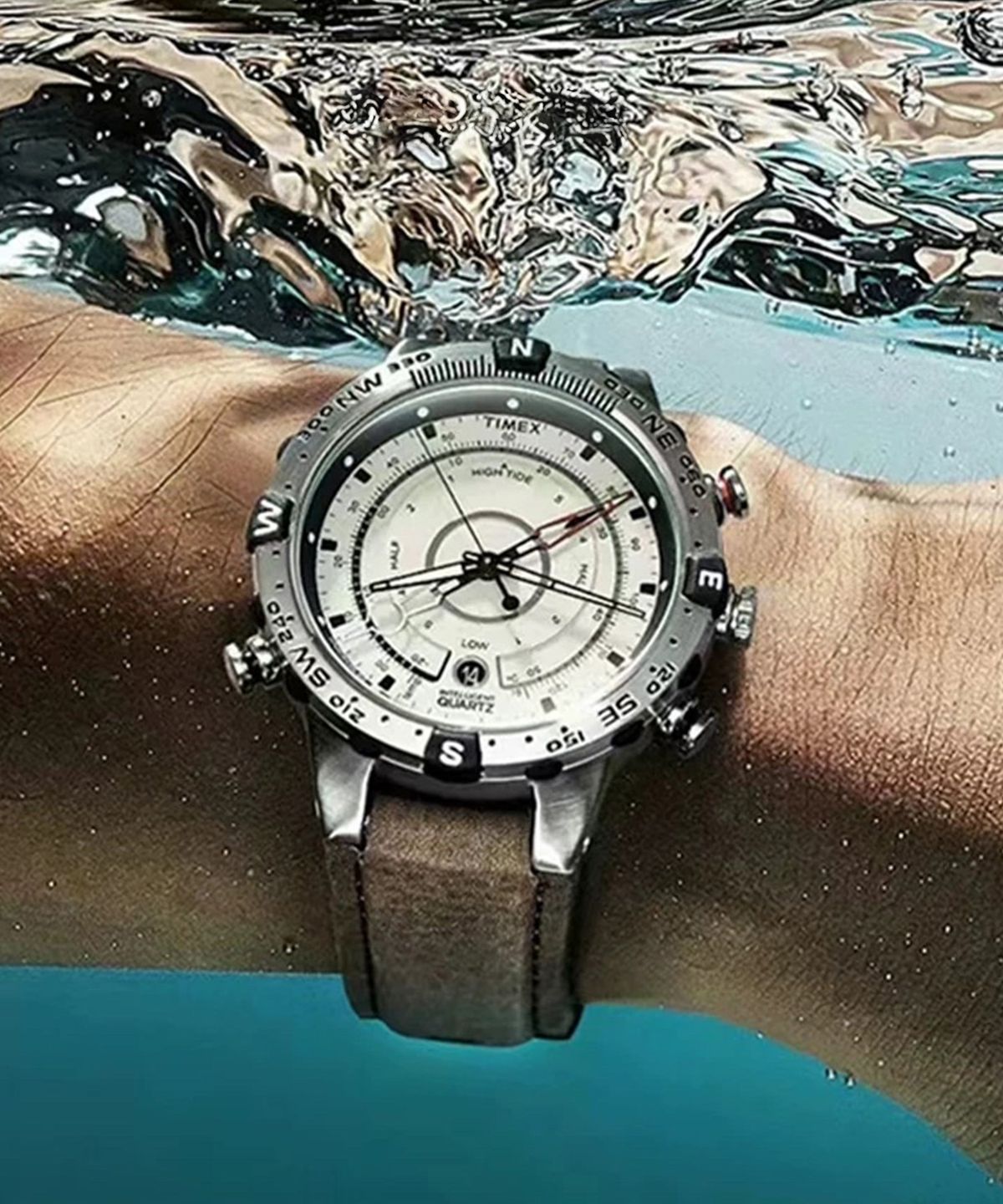 타이맥스(TIMEX) 익스페디션 노스 조수 온도 나침반 브라운 가죽시계 45mm