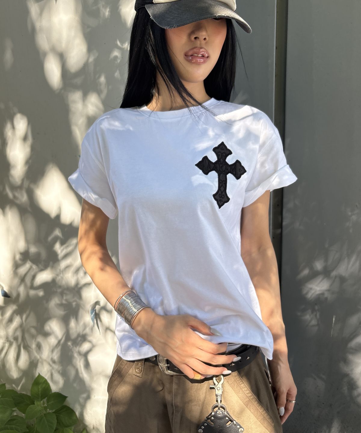 아캄(AAKAM) ChaCha CROS2 Half Top (White)