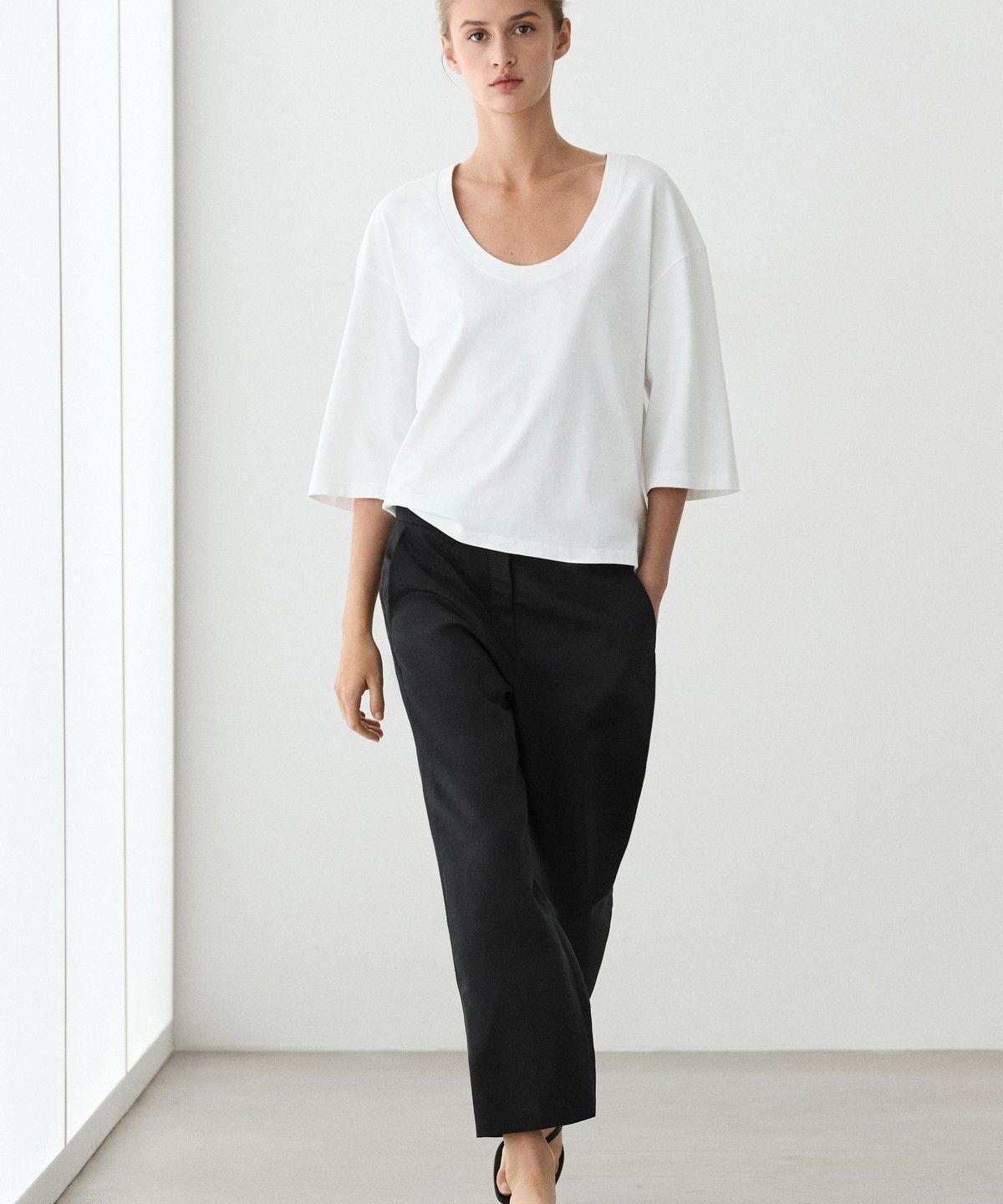 마시모두띠(MASSIMO DUTTI) 슬림 핏 카프리 팬츠