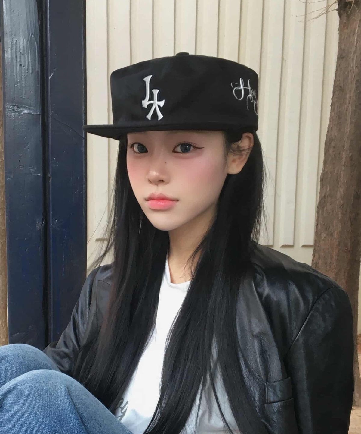 쎄오(SSEO) SYMBOL PILLBOX CAP - BLACK