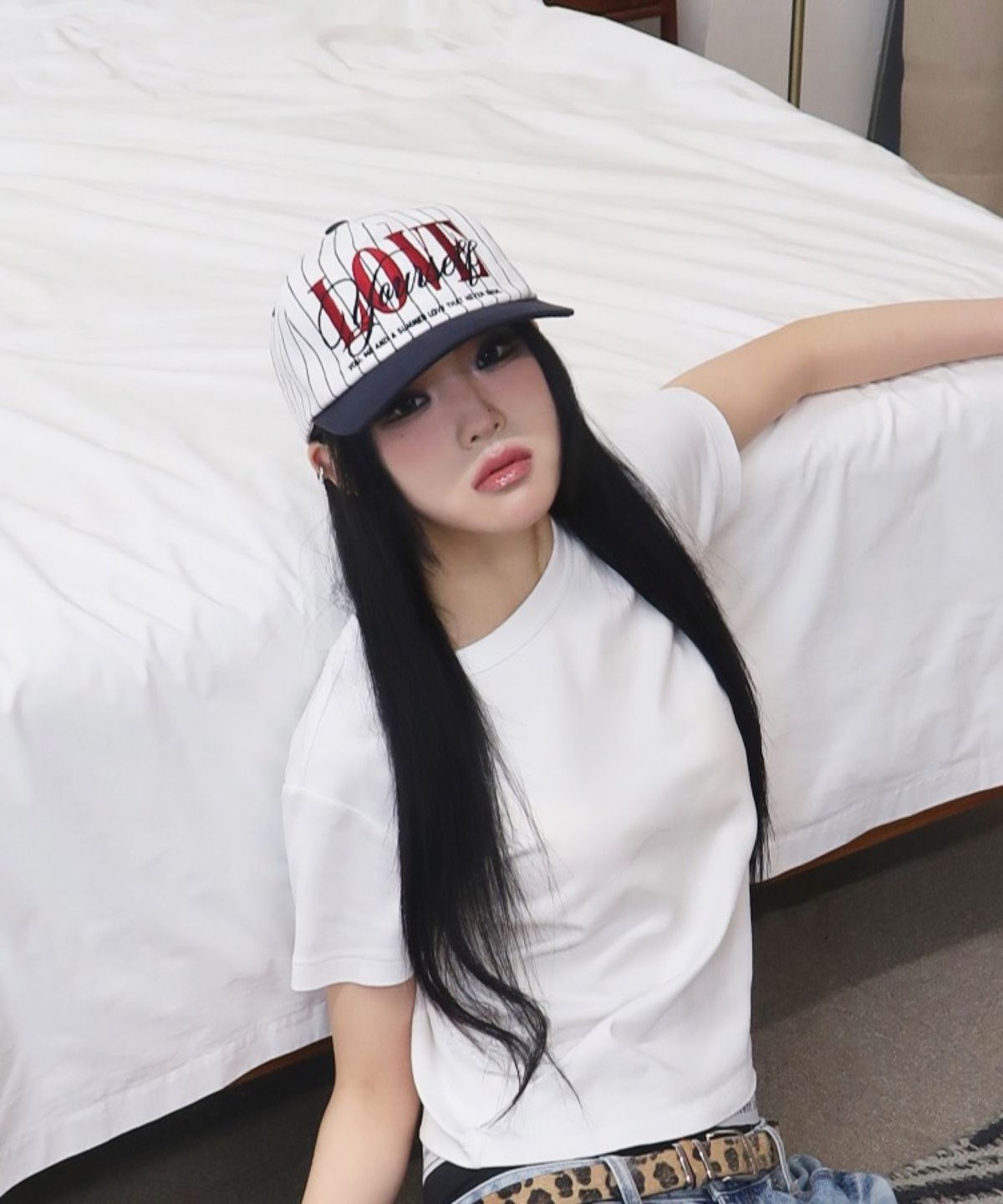 쎄오(SSEO) LOVE YOURSELF STRIPE CAP