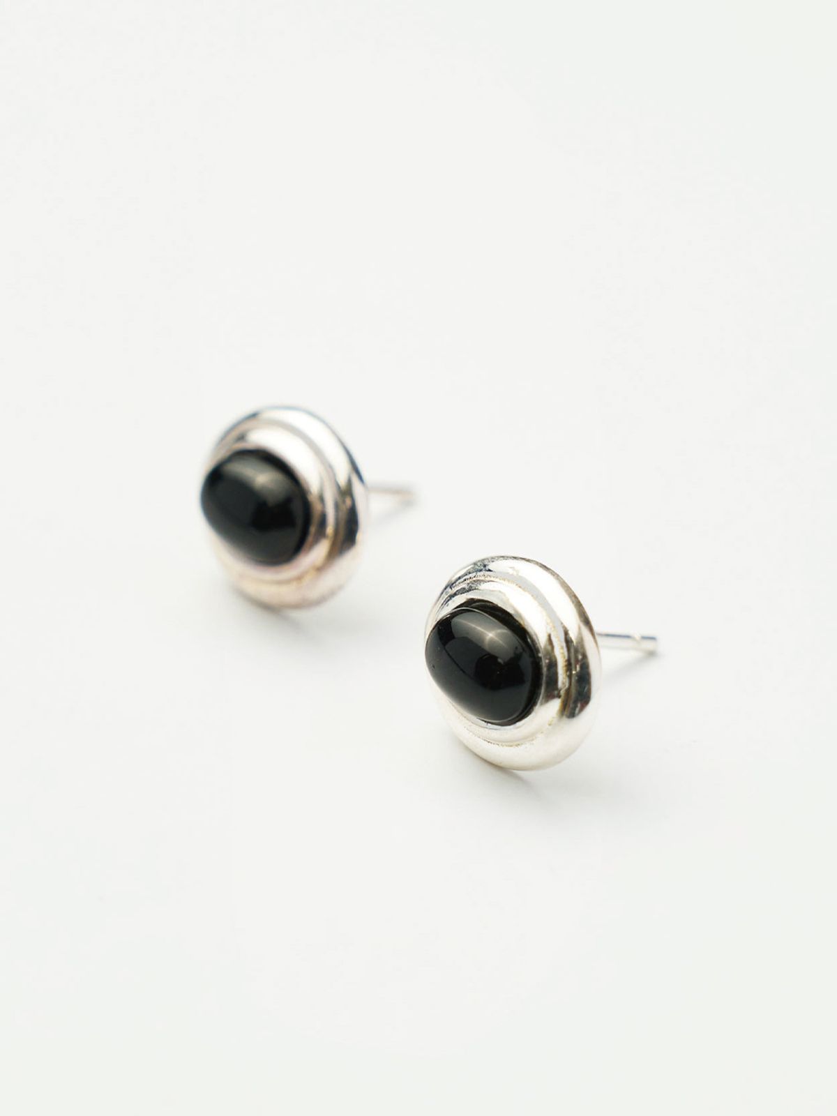 토우트(TOUT) onyx earring 925 silver