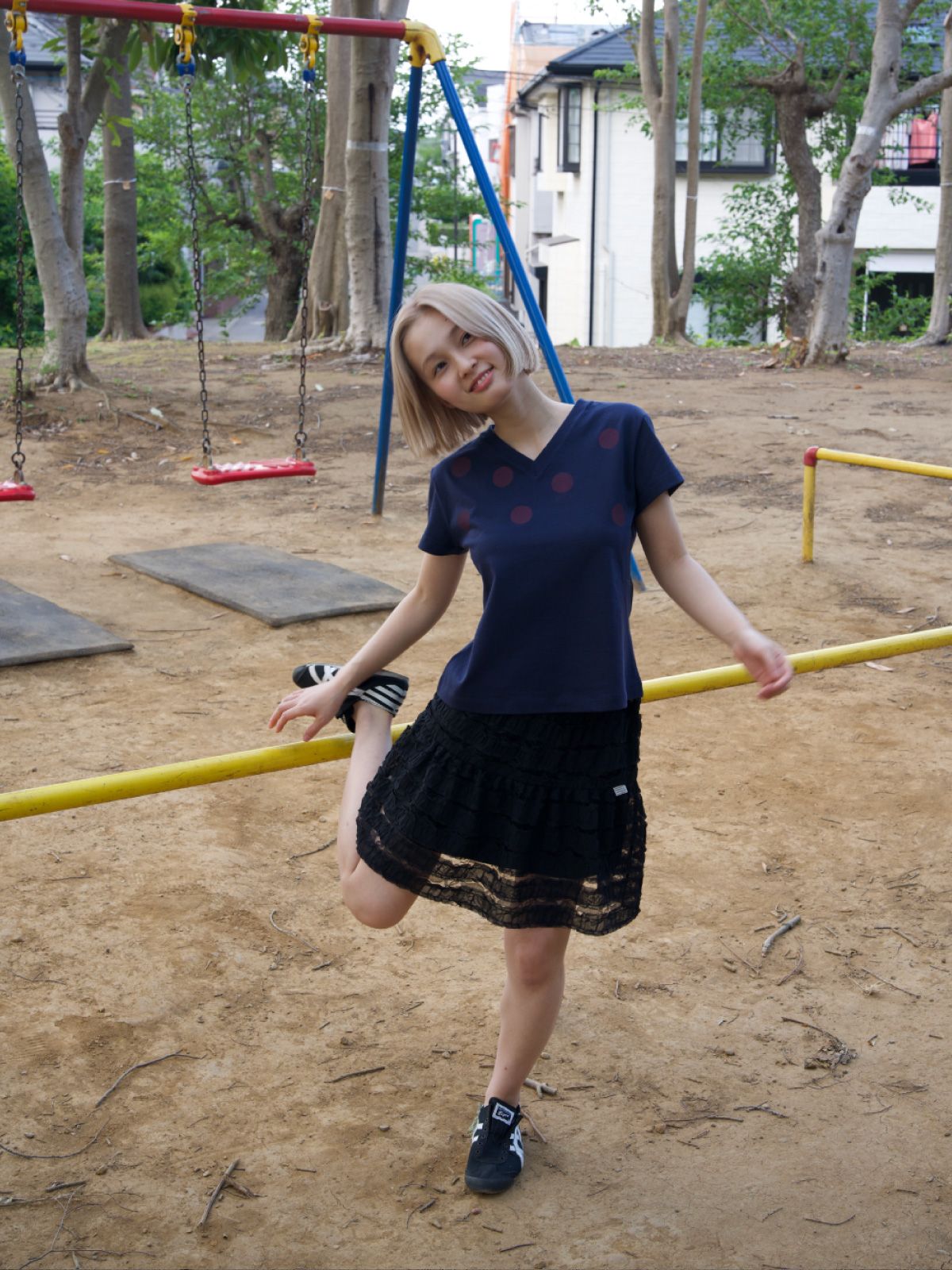 피브스피브스(PEEVES PEEVES) Layered Lace Mini Skirt / Black