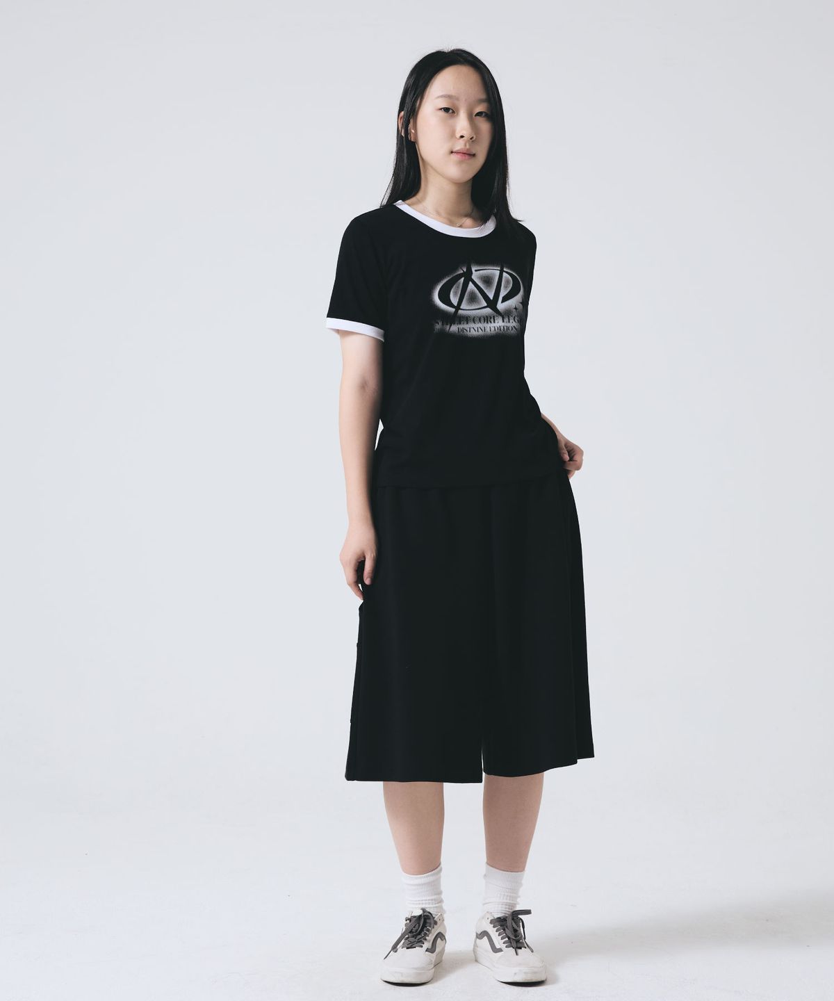 펜듈럼(PENDULUM) 에센셜 7부 카펜터 스웨트 버뮤다 팬츠 LR2PU418_2color