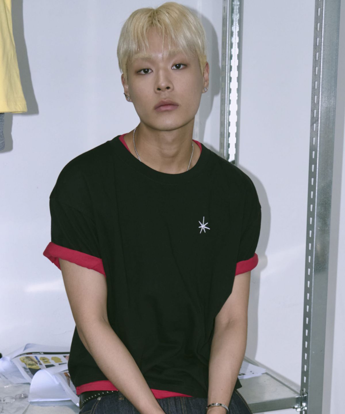 언타이틀 서울(UNTITLED SEOUL) 언타이틀 레이어드 크롭 반팔 블랙