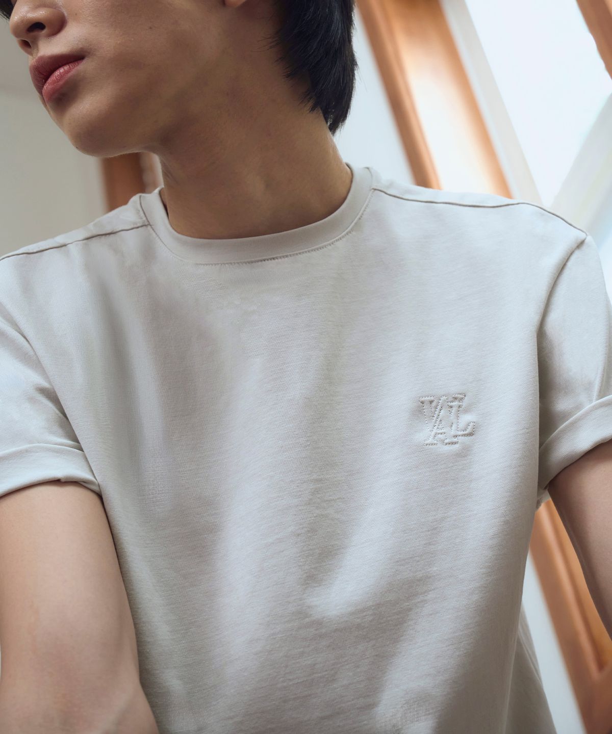 우알롱(WOOALONG) Basic cotton regular t-shirts - IVORY